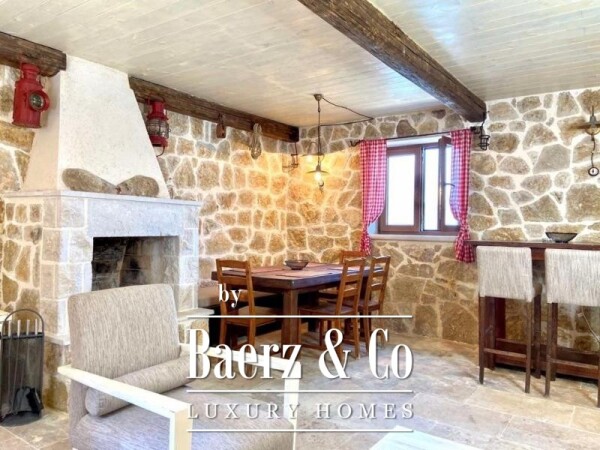 photo 6 Waterfront Beautiful Stone House