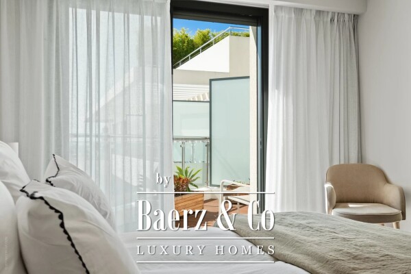 photo 25 Amazing Penthouse with Sea and Mountain view