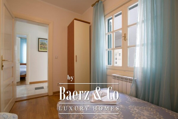 photo 15 Apartment on the Sveti Stefan Beach