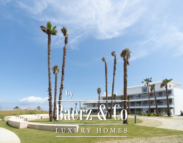 photo 8 Apartments and Villas - Estepona - Ref: 8096