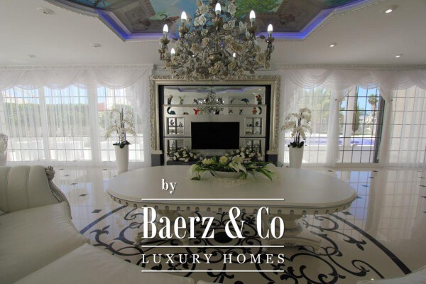 photo 12 Impeccable Luxury Mansion in Prime Location – Golf Costa Adeje, South Tenerife