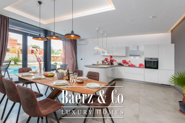 photo 17 Istria, near Pula newly built top class Villa with pool only 460 m to the sea