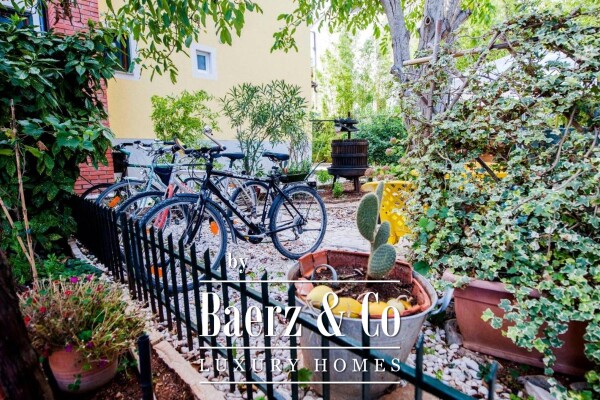 photo 15 Istra,Rovinj, house 360 ​​m2 with three apartments and a separate house, exceptional location