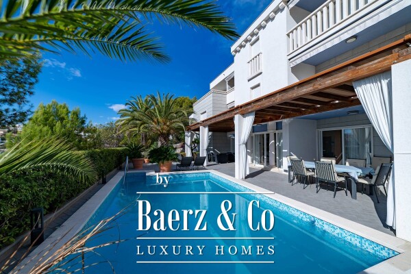 photo 37 Split, Čiovo, modern villa/boutique hotel with 8 apartments, first row to the sea