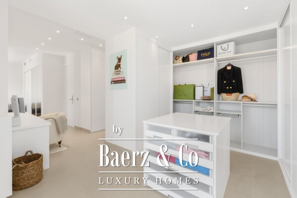 photo 32 Villa - Marbella East - Ref: 8321