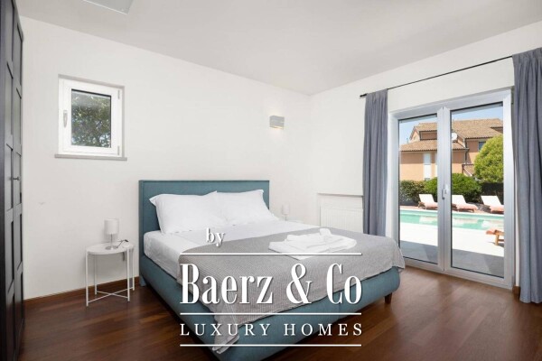 photo 22 Istria, Banjole, beautiful villa NKP 277 m2 on a large garden, 300 m from the sea