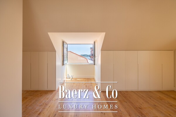 photo 14 Beautiful luxury home in Estrela