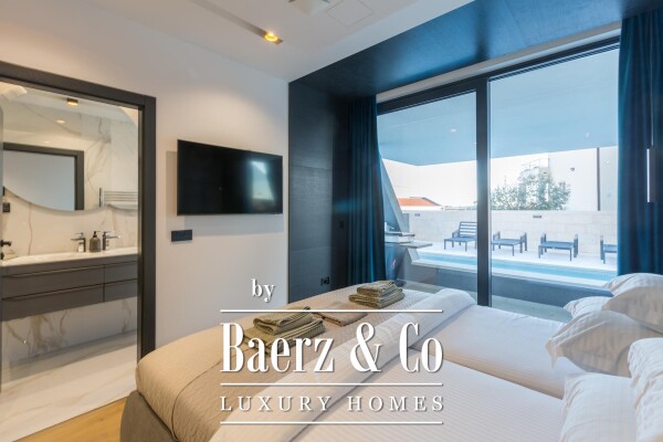 photo 12 Medulin, immaculate luxury villa NKP 400 m2 with pool, 300 m from the beach