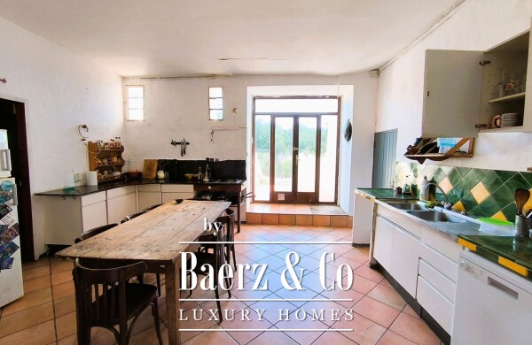 photo 6 PRIVACY, NATURE AND UNOBSTRUCTED VIEWS