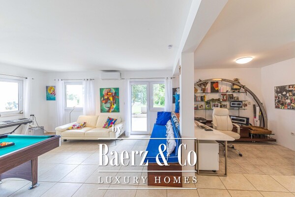 photo 18 The island of Čiovo - a beautiful villa directly on the beach