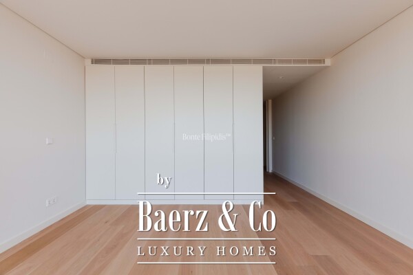 photo 39 Beautiful luxury home in Campolide