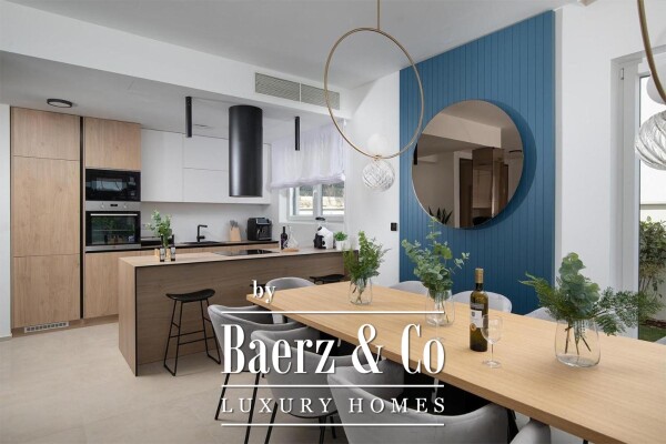 photo 17 Medulin, a beautiful villa of 350 m2, only 6 m from the sea with an fascinating view