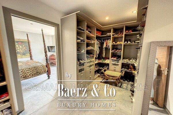 photo 16 Contemporary villa with views of the vineyards and pool