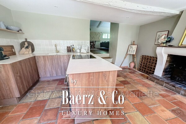 photo 10 Exceptional natural setting – House with pool on 9,057 m², 3