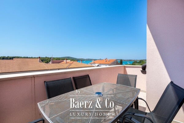 photo 39 Istria, Medulin, large detached house with 7 apartments 100 m from the sea