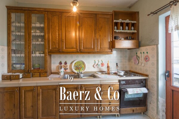 photo 16 Istra, Buje, residental and business house 750m2 in the center of the town