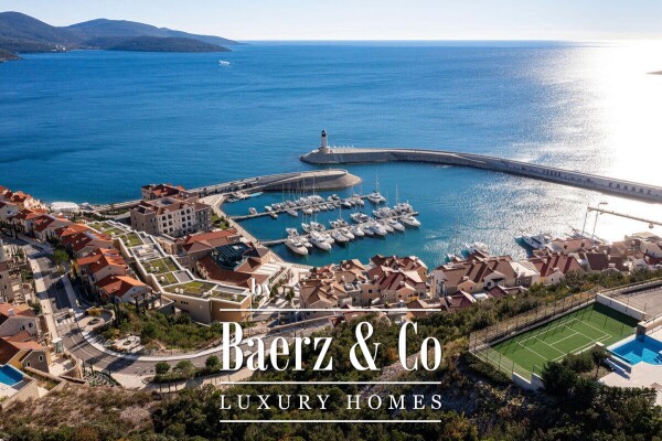 photo 1 Studio Apartment near Sea in Luxury Project