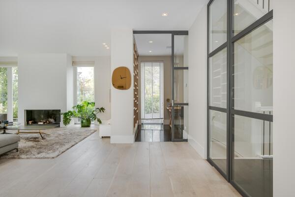 photo 18 van Brouchovenlaan 6