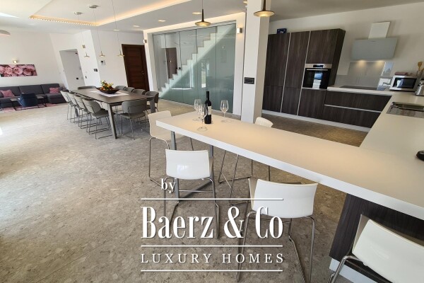 photo 2 Lopud – A luxury stone villa for sale with a panoramic view of the sea and islands.