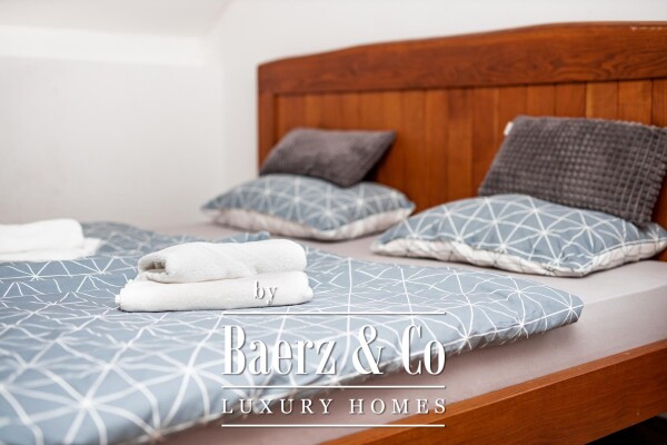 photo 16 Aljmaš, villa with three swimming pools and a view of the Danube, 25104 m2 garden