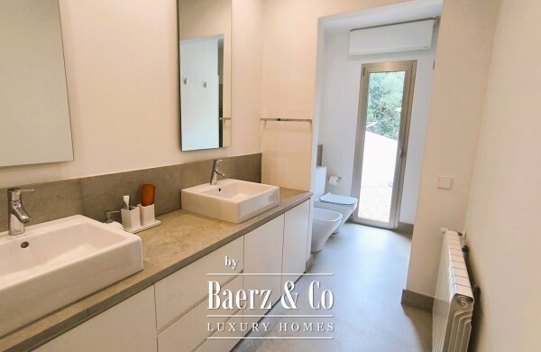 photo 13 EXQUISITE LUXURY VILLA WITH PANORAMIC VIEWS IN THE BAY OF MAHÓN, MENORCA