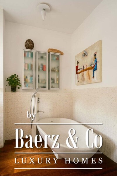 photo 39 Villa for sale 210 m²