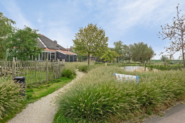 photo 34 Zeedijk 2 434