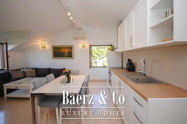 photo 3 Vis, nice apartment house 150 m from the Riva and the town center