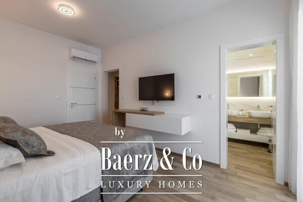 photo 14 Kastela, exclusive contemporary villa with swimming pool and beautiful sea view