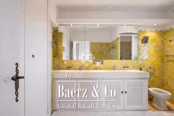 photo 8 Saint-Raphaël, Var