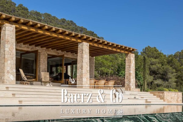 photo 2 Beautiful luxury home in Cala Mastella, Cala Mastella