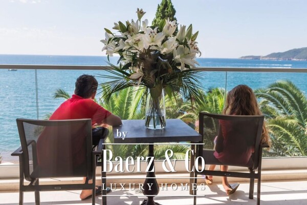 photo 5 Luxury Beachfront Apartment in Budva by Bečići Beach