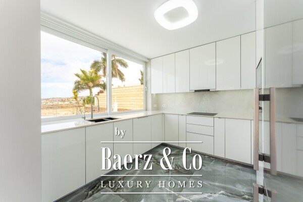 photo 8 Elegant bungalow in prestigious area.