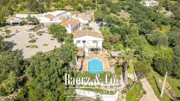 photo 1 Beautiful luxury home in Conceição e Estoi, Estoi