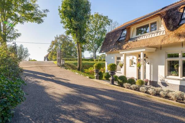 photo 11 Provincialeweg Oost 64