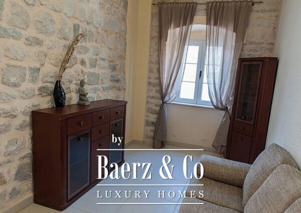 photo 7 Seaside Apartment in Kotor Municiplaity in a Historical Palace