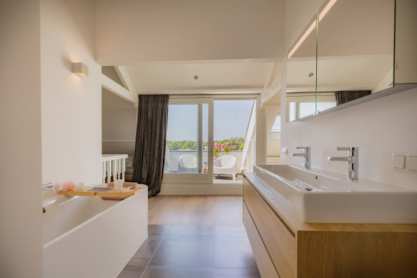 photo 86 Heereweg 304