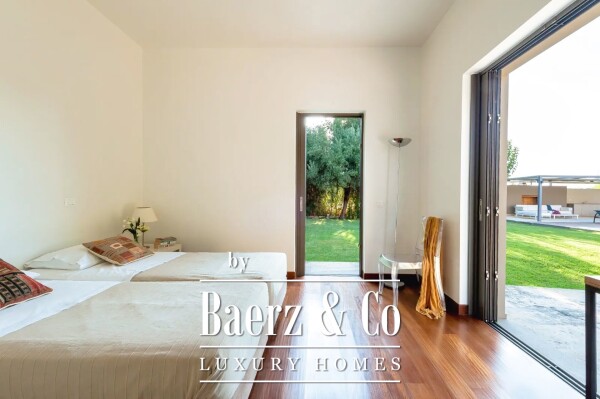 photo 14 1606469 - Villa For sale, Akrata, 400 sq.m., €1.600.000