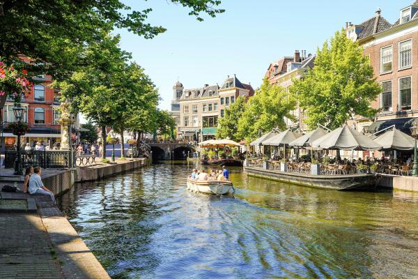 photo 112 Rapenburg 45