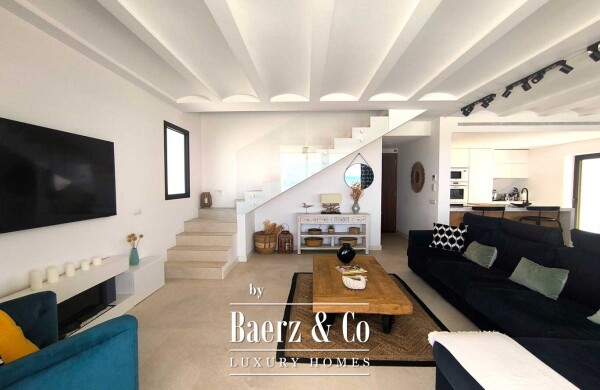 photo 7 EXCLUSIVE LUXURY VILLA ON THE FIRST LINE OF THE SEA IN CIUTADELLA, MENORCA, WITH SWIMMING POOL AND MODERN DESIGN