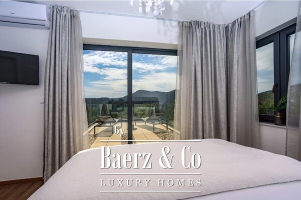 photo 7 Surroundings of Omiš, modern villa with swimming pool