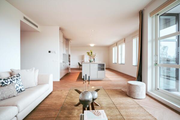 photo 8 Burgemeester Rijnderslaan 260