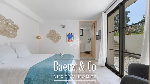 photo 15 Charming Villa in a Private Estate