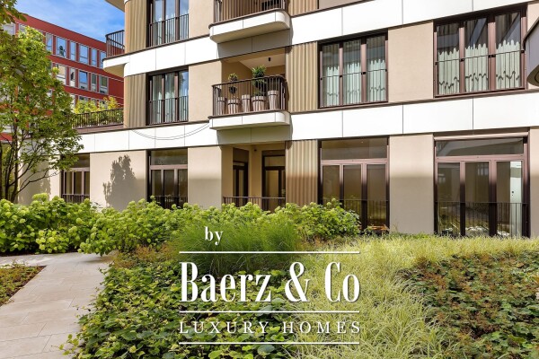 photo 4 Luxury Living in a Ground-Floor 5-Room Apartment at Ljubljana