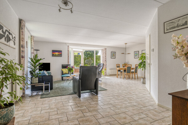 photo 2 Douwes Dekkerlaan 80