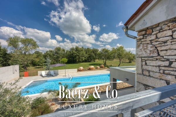 photo 32 Luxury Stone Residence on a Spacious Estate near Višnjan