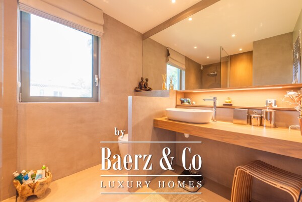 photo 6 Exceptional architect-designed villa for sale in Saint-Raphaël - 183 m² with swimming pool and terrace,