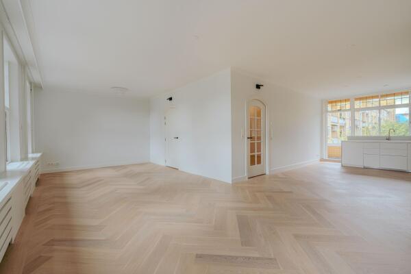 photo 4 Minervaplein 15 1