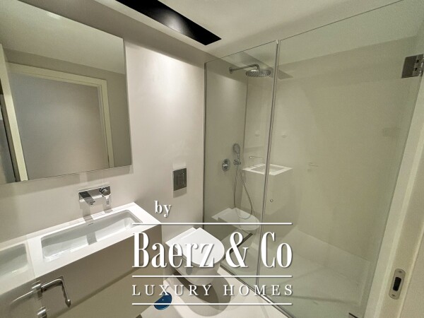 photo 27 A beautiful  three bedroom  with views of Bolhão Market