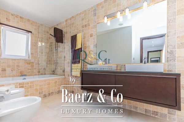 photo 26 Beautiful luxury home in Quarteira, Quarteira